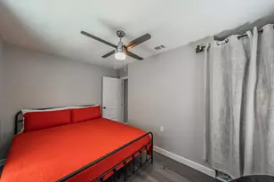 4506 Roberts Ave, Dallas, TX 75215 - Photo 13