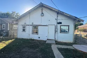 2206 Chestnut Ave, Fort Worth, TX 76164 - Photo 19