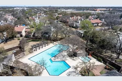 12554 Burninglog Lane, Dallas, TX 75243 - Photo 23