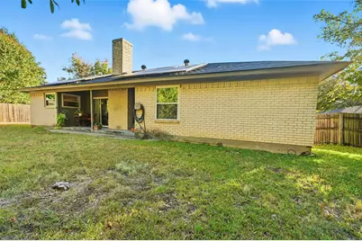 404 Ferenz Court, Crowley, TX 76036 - Photo 37