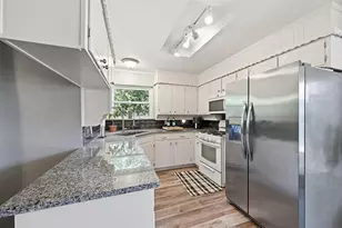 404 Ferenz Ct, Crowley, TX 76036 - Photo 3