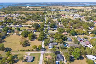 109 S Florence St, Tioga, TX 76271 - Photo 37