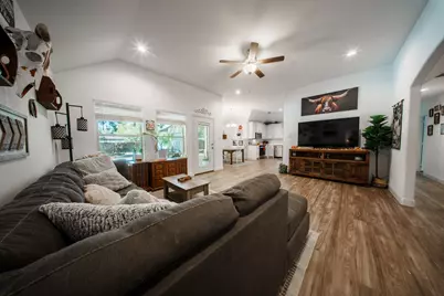 109 S Florence Street, Tioga, TX 76271 - Photo 7