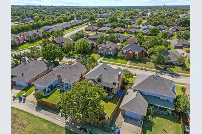 2115 Alto Avenue, Carrollton, TX 75007 - Photo 35