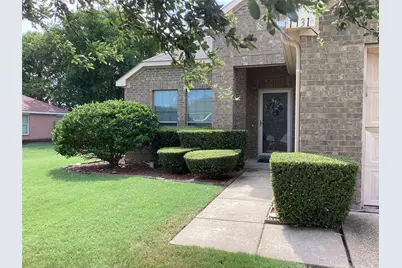 1731 Katrina Lane, Lancaster, TX 75134 - Photo 3