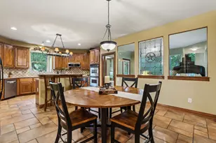 1810 Skipaway Dr, Rowlett, TX 75088 - Photo 9