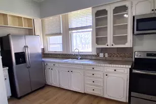 2618 Bourland St, Greenville, TX 75401 - Photo 5