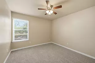 728 W Walker St, Denison, TX 75020 - Photo 13