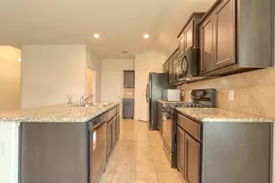 744 Walls Blvd, Crowley, TX 76036 - Photo 11