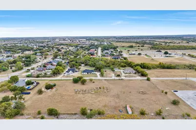 5921 Hereford Drive, Fort Worth, TX 76179 - Photo 3