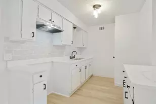 7937 Trimble Dr, Fort Worth, TX 76134 - Photo 17