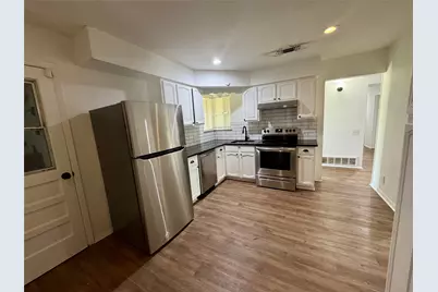 1810 Guinevere Street, Arlington, TX 76014 - Photo 7