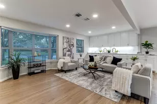 10115 Lanshire Dr, Dallas, TX 75238 - Photo 7