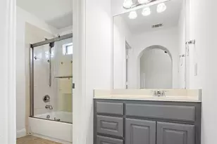 2353 Salisbury Ct, Lewisville, TX 75056 - Photo 31