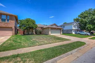 8533 Brushy Creek Trail, Fort Worth, TX 76118 - Photo 3