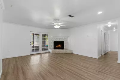 2828 Shasta Trail, Fort Worth, TX 76133 - Photo 9