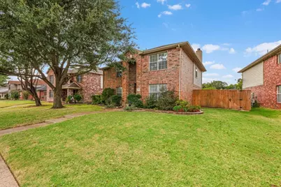 1806 Cedar Ridge Drive, Mesquite, TX 75181 - Photo 3