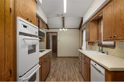 914 Boone Drive, Sherman, TX 75090 - Photo 9