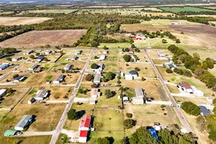 112 Pine Ridge Cir, Southmayd, TX 75092 - Photo 21