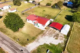 112 Pine Ridge Cir, Southmayd, TX 75092 - Photo 1