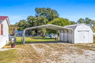 112 Pine Ridge Cir, Southmayd, TX 75092 - Photo 5