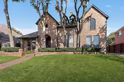 2115 Royal Dominion Court, Arlington, TX 76006 - Photo 3