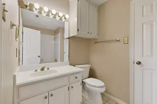 2115 Royal Dominion Ct, Arlington, TX 76006 - Photo 37