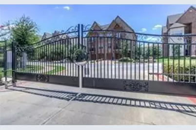 566 Rockingham Drive, Irving, TX 75063 - Photo 21