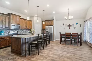 206 McKittrick Ln, Godley, TX 76044 - Photo 9