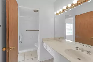 1601 Meadowlane Terrace, Fort Worth, TX 76112 - Photo 31