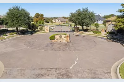 1011 Braewood Court, Oak Point, TX 75068 - Photo 13