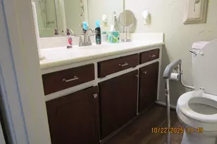 7100 Canterbury Dr, Waco, TX 76712 - Photo 13