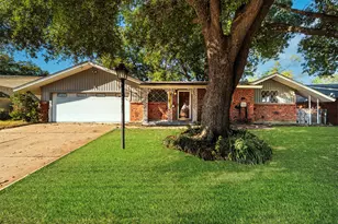 4557 Dee Ln, Haltom City, TX 76117 - Photo 25