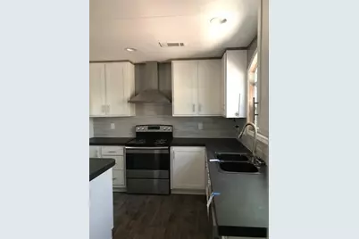 208 N Cherokee Shores Drive, Mabank, TX 75156 - Photo 13