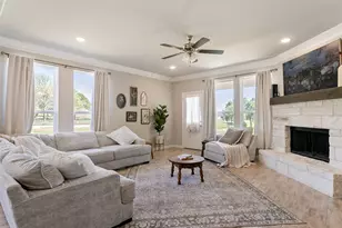 129 Cooper Ct, Springtown, TX 76082 - Photo 11