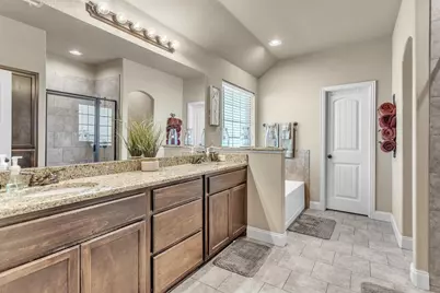 3676 County Road 2208, Greenville, TX 75402 - Photo 15