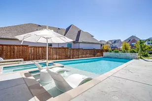 2009 Roundtree Cir E, Fort Worth, TX 76008 - Photo 35