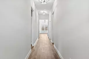 102 Maverick Trl, Valley View, TX 76272 - Photo 27