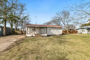1325 Pilot Grove Rd, Whitewright, TX 75491 - Photo 5