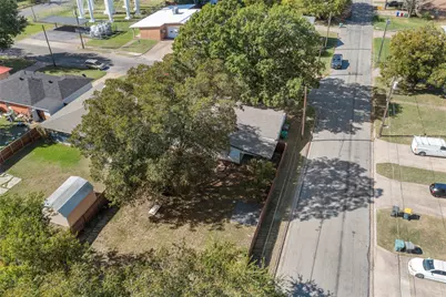 2221 N Alexander Street, Sherman, TX 75092 - Photo 35