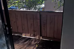 8110 Skillman St, Dallas, TX 75231 - Photo 25