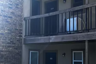 8110 Skillman St, Dallas, TX 75231 - Photo 33