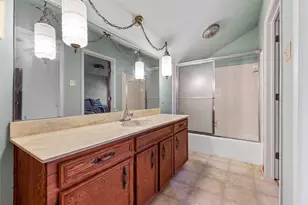 414 Granada Calle Ct, Granbury, TX 76049 - Photo 23