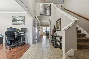 420 Goldstone Ln, Fort Worth, TX 76131 - Photo 3