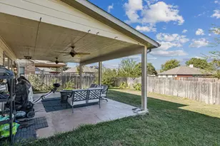 420 Goldstone Ln, Fort Worth, TX 76131 - Photo 25