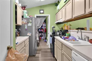 5400 Creek Valley Dr, Arlington, TX 76018 - Photo 5