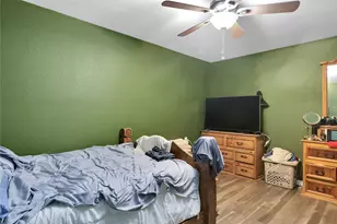 5400 Creek Valley Dr, Arlington, TX 76018 - Photo 7