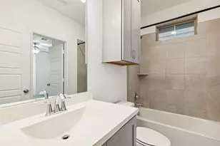 750 High Garden Pl, Dallas, TX 75208 - Photo 9