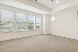 750 High Garden Pl, Dallas, TX 75208 - Photo 17