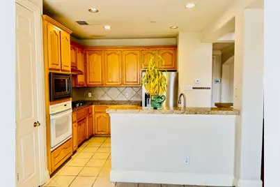 535 Poplar, Irving, TX 75063 - Photo 3